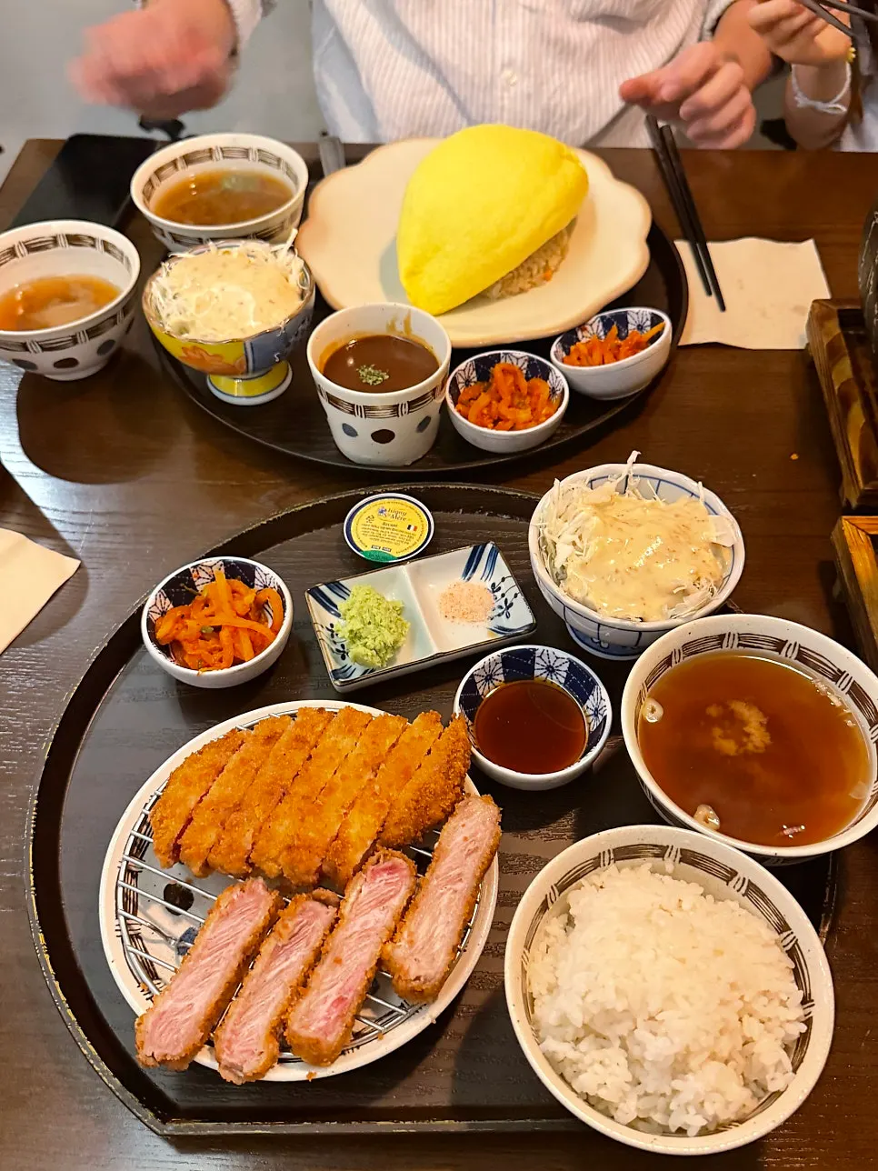 화로에 올려 익히는 채끝 규카츠