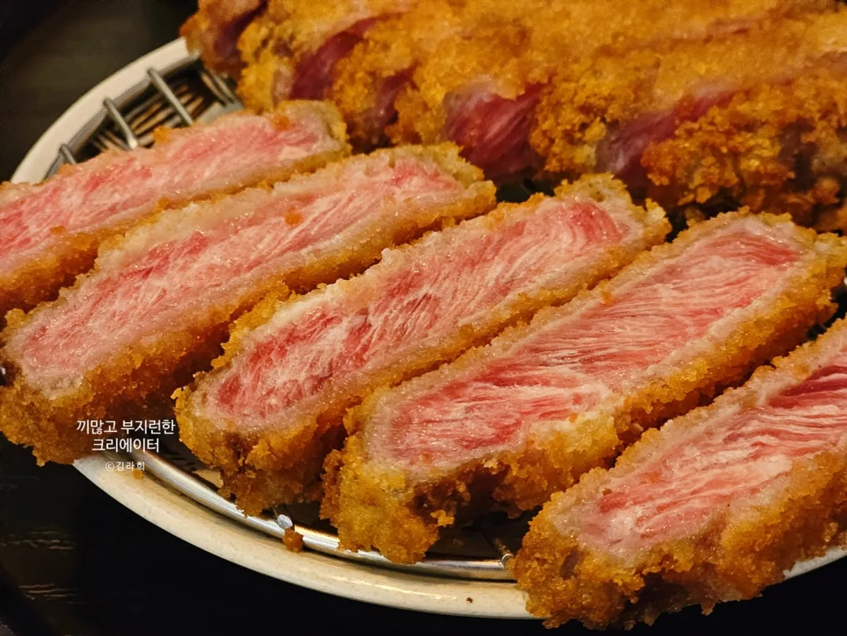 Sirloin gyukatsu placed on the personal grill