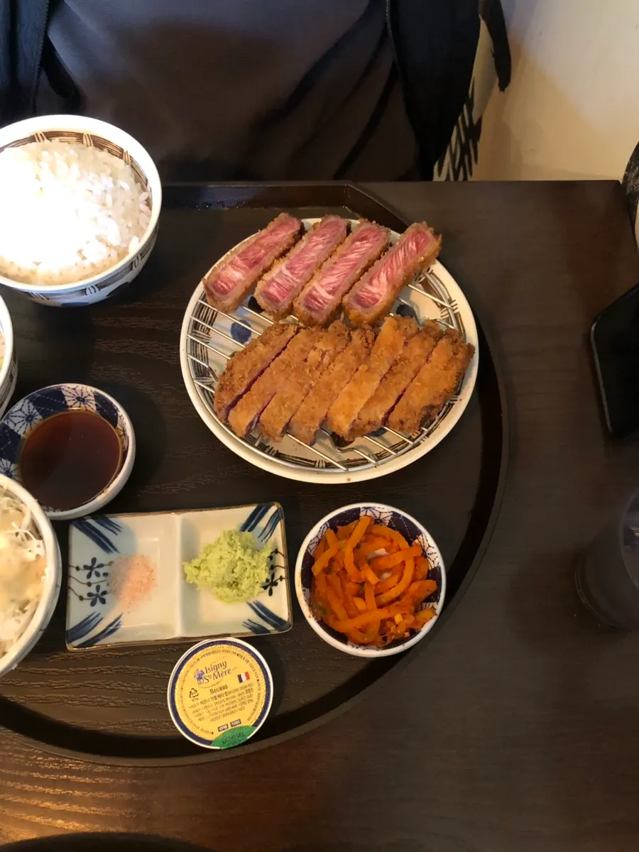 Gyukatsu meal served with steamed rice and doenjang soup