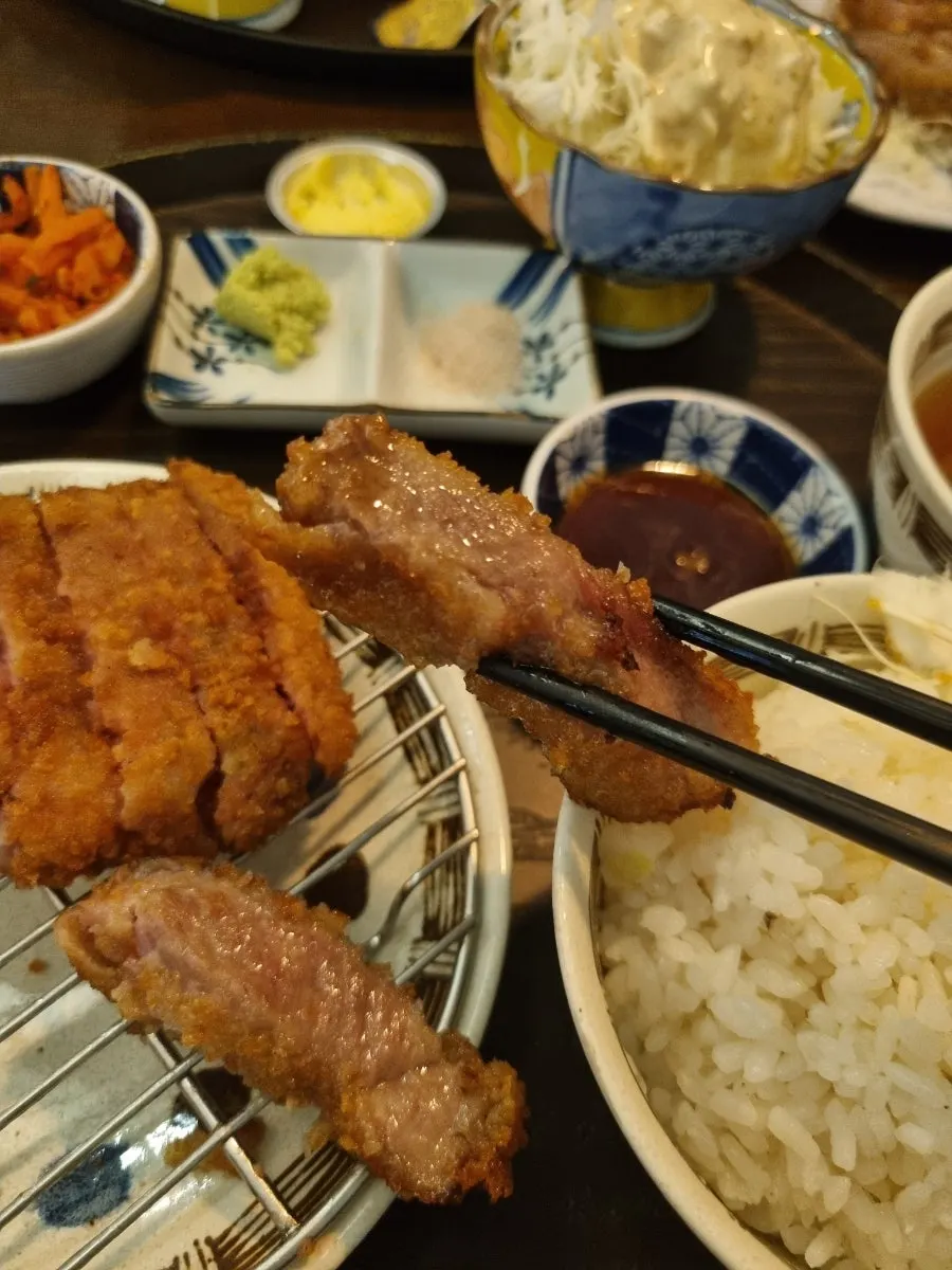 Final table spread at the end of the gyukatsu meal at Gyuen-dang