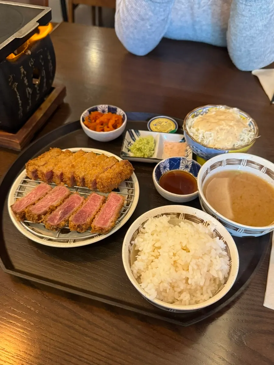 Tenderloin gyukatsu on a mini charcoal stove