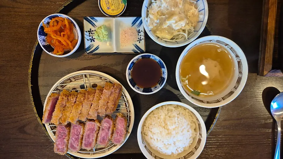 Tabletop grill and gyukatsu grill plate