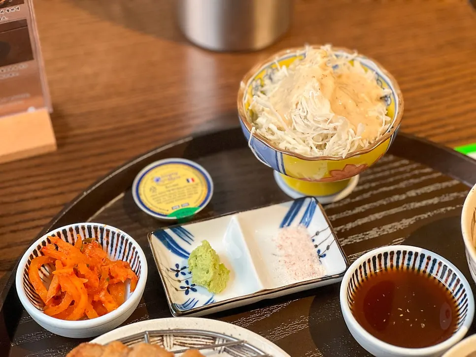 Cross-section of the thin-breaded tenderloin gyukatsu