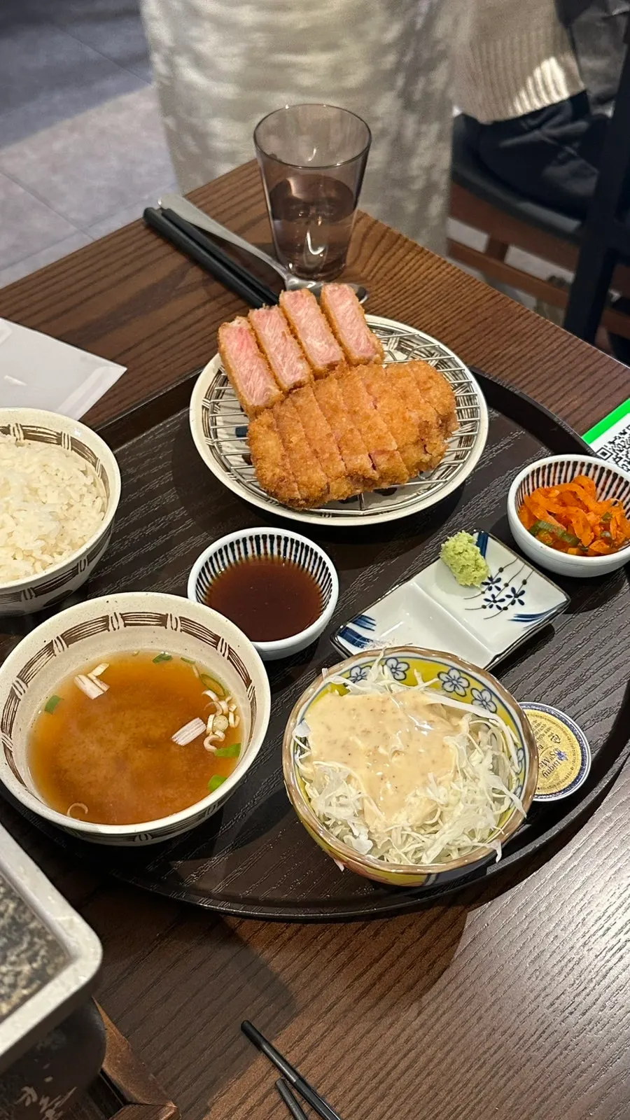 한상차림으로 나온 채끝 규카츠 정식