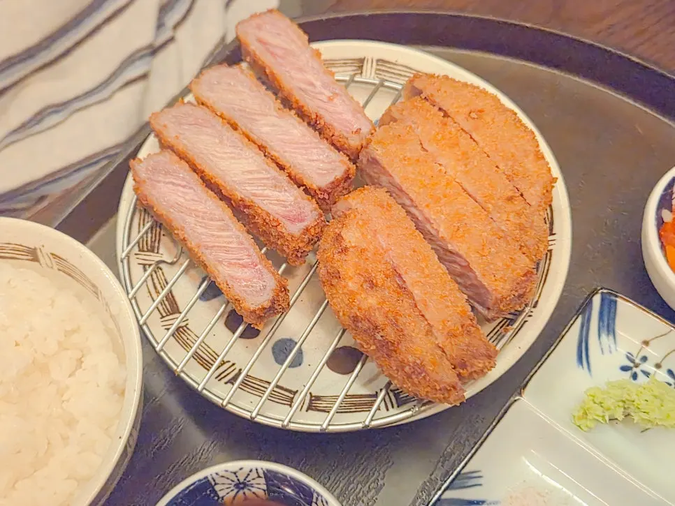 Gyukatsu set meal served with salad and miso soup