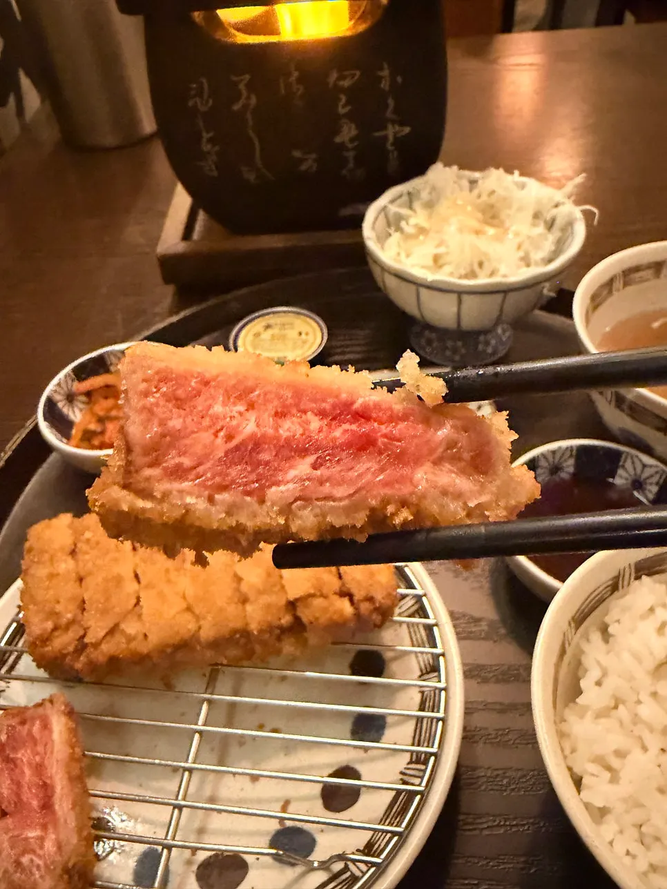 구워진 규카츠 안심 단면