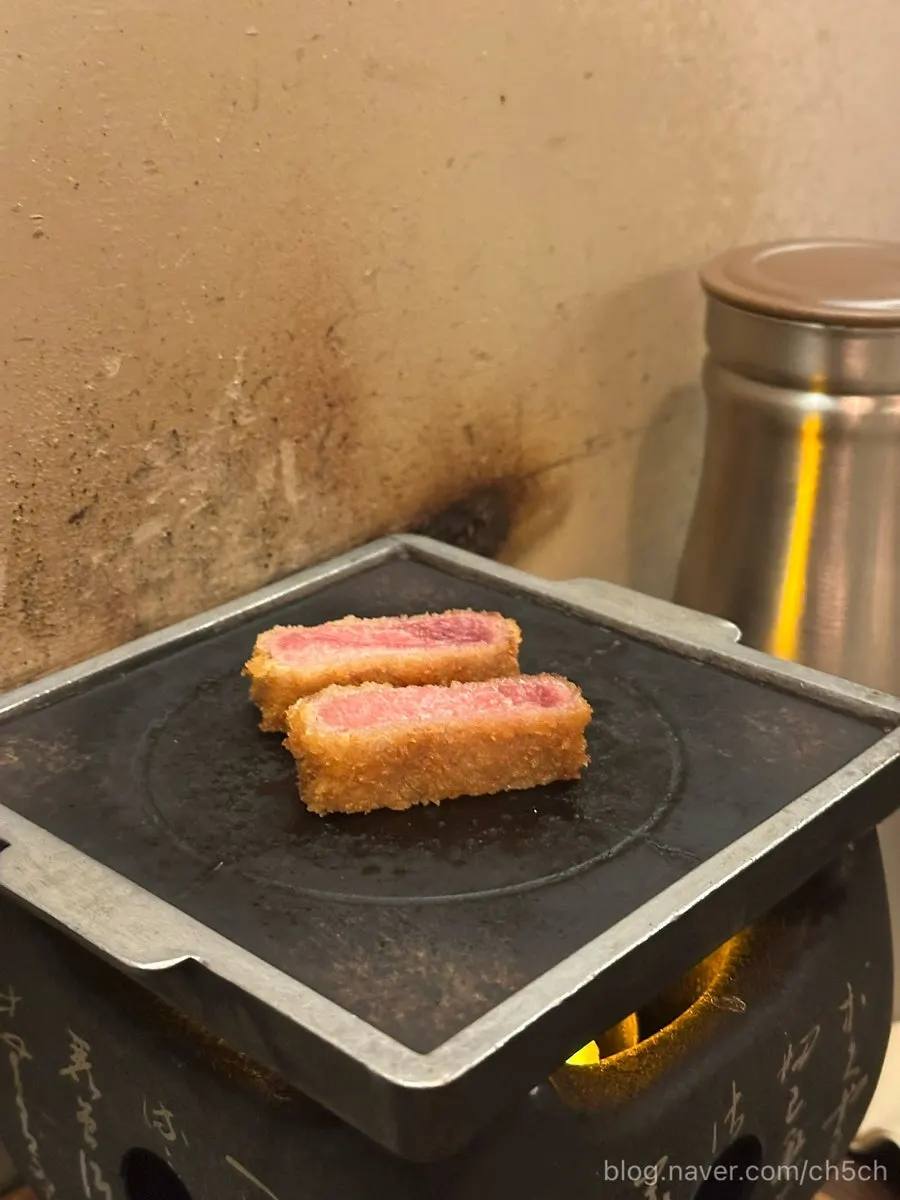 Striploin gyukatsu grilled with butter on top