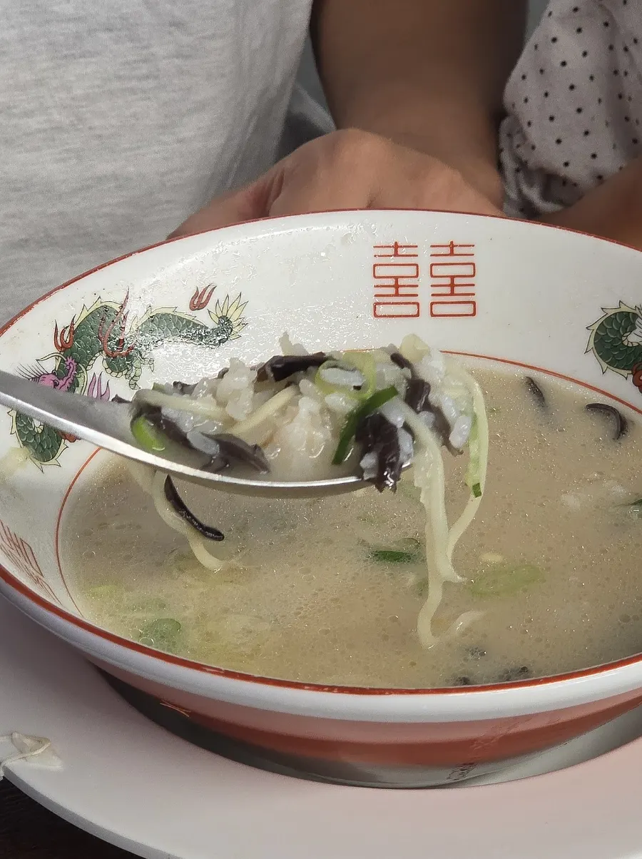 Yeoju rice mixed into ramen broth