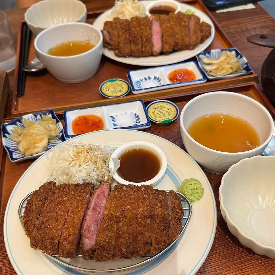 Final shot of the finished gyukatsu meal at Ichigyu Wonju