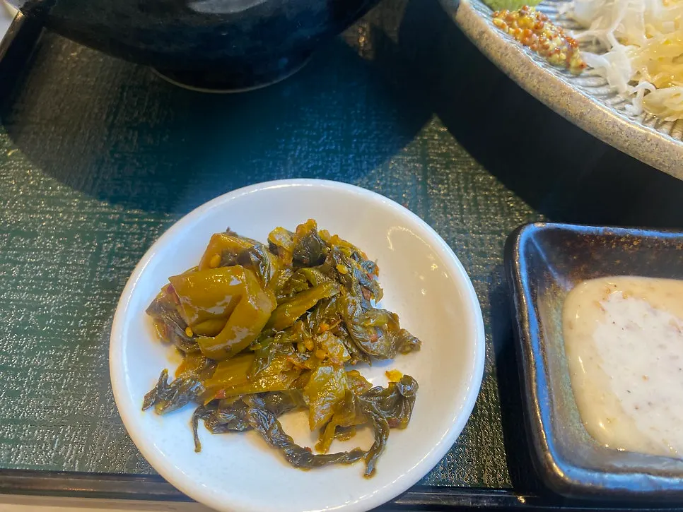 Salad included with the gyukatsu set
