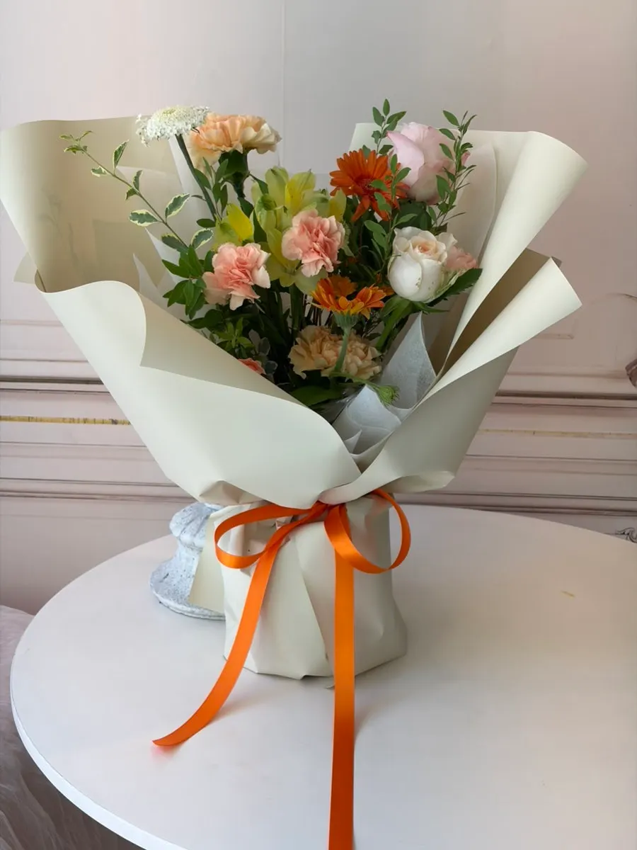 Mini-size bouquets on display