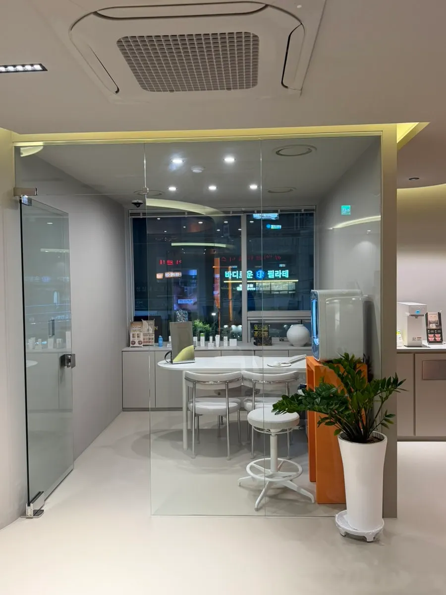 Consultation area used for 1:1 sessions