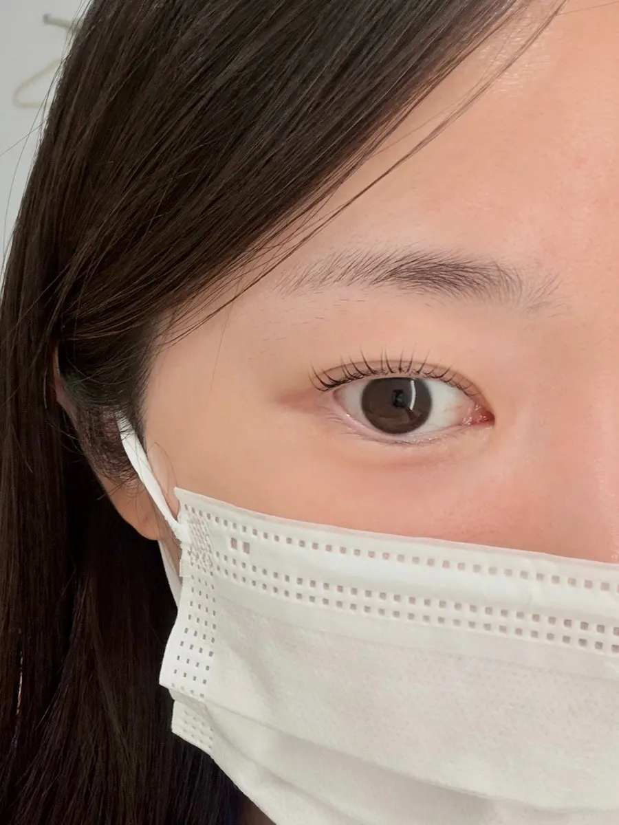 Lashes curving round to match the eye shape