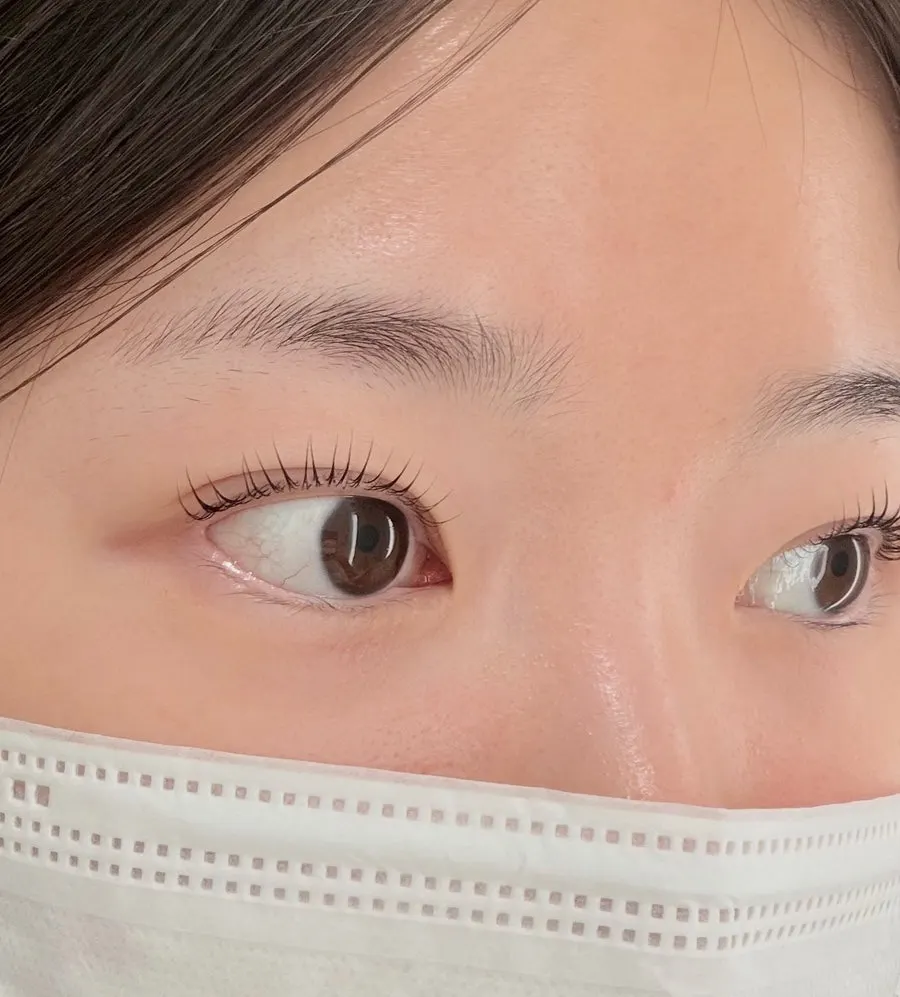 Eyes looking more defined with the natural curl