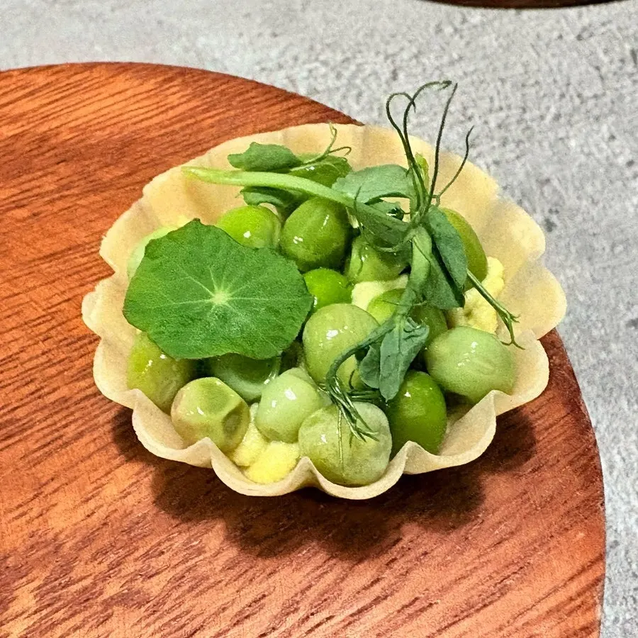 Starter tart topped with sweet shrimp and apple