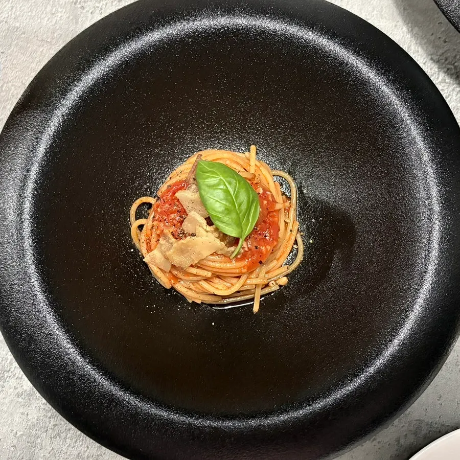 Pomodoro pasta with a tomato-sauce base