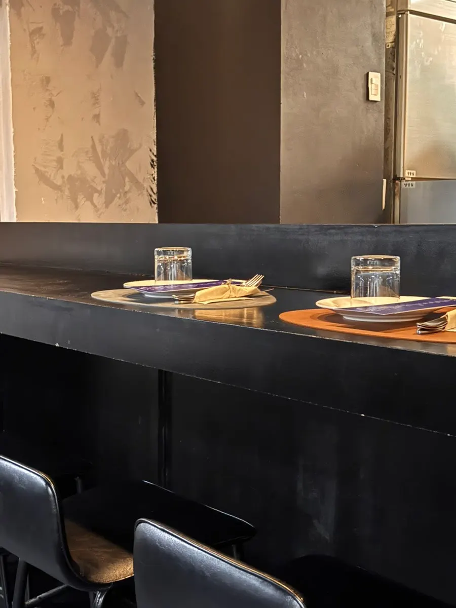 Hado's interior atmosphere