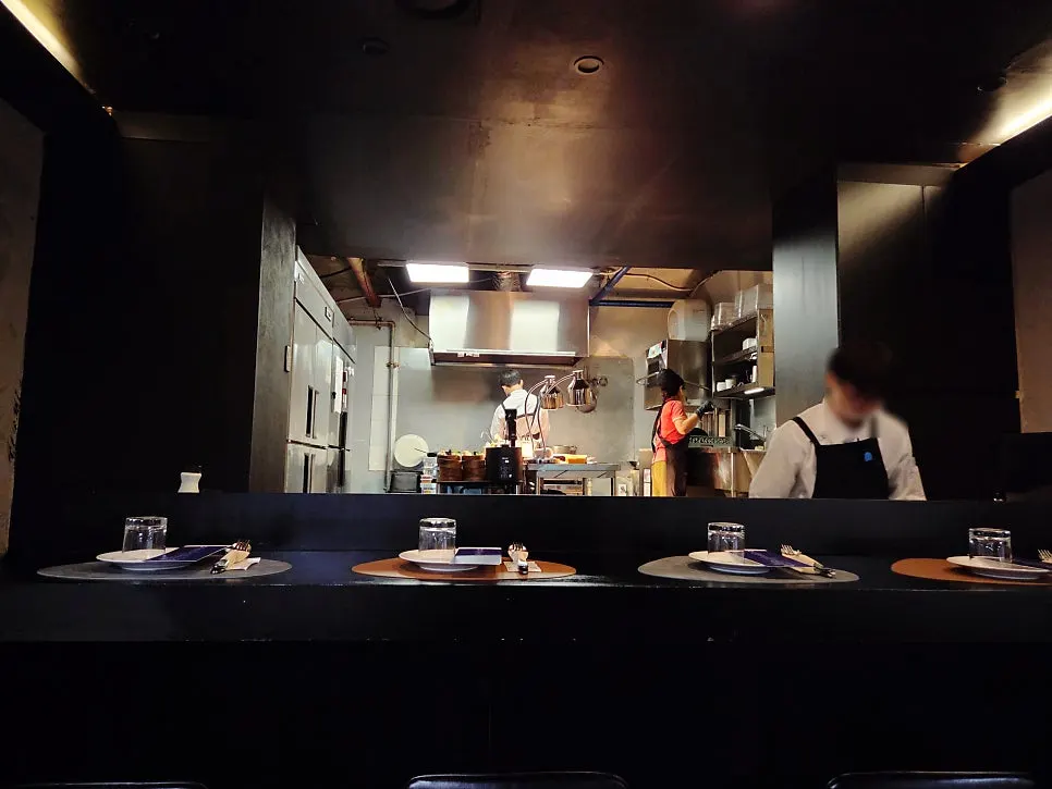 Inside Hado with dim-toned lighting