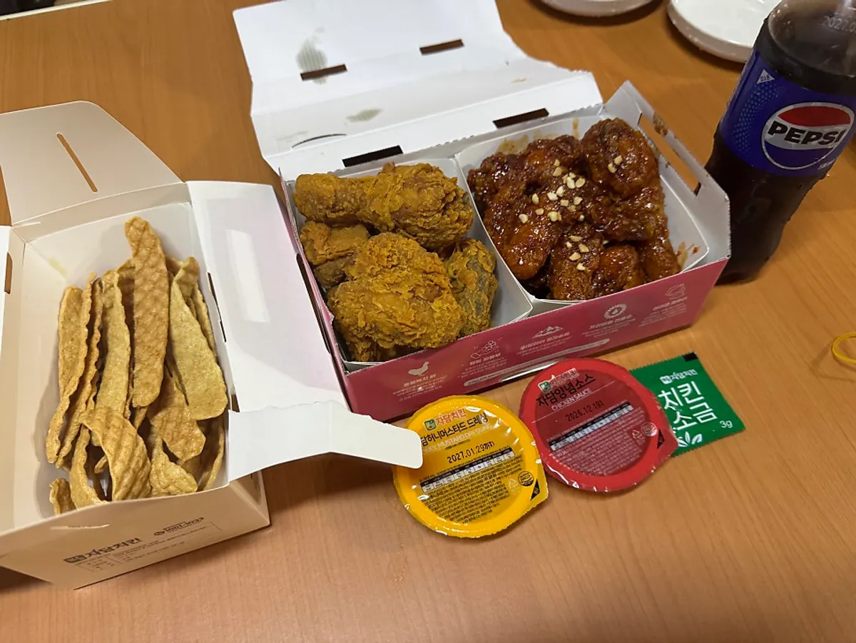 Crispy, snack-like fried fish jerky from Jadam Chicken
