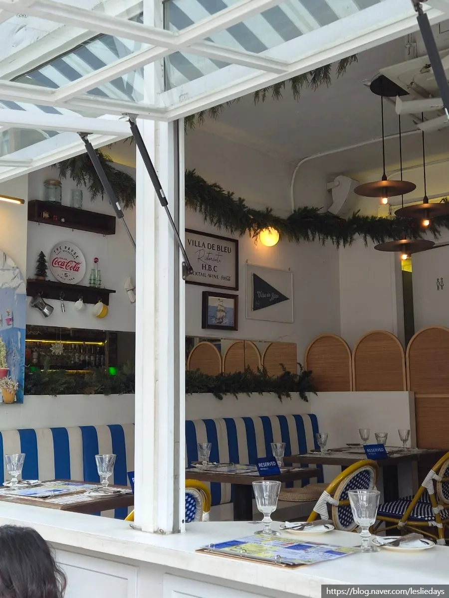 Bright and cheerful Haebangchon restaurant interior
