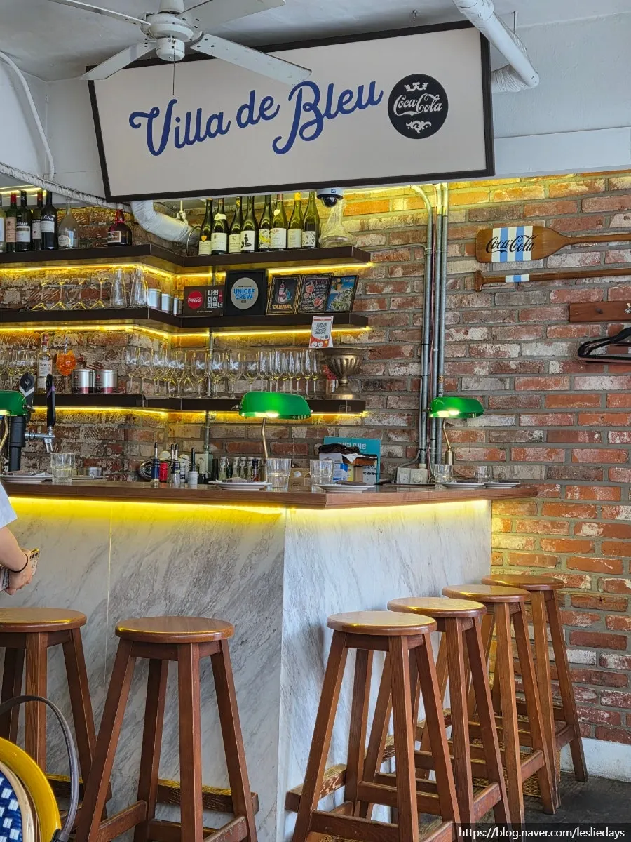 Bar tables with a beach-bar atmosphere