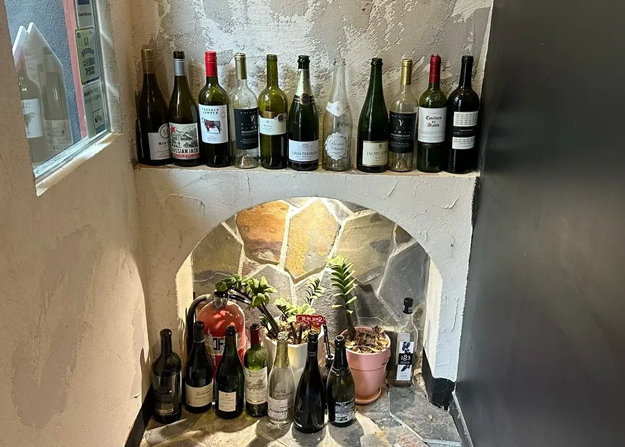 Table inside Hado