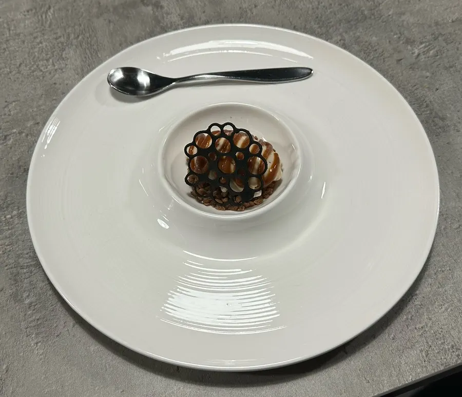 Earl Grey ice cream dessert