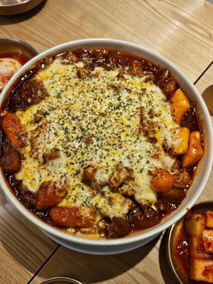 치즈가 깔린 해정집 불스지 중자