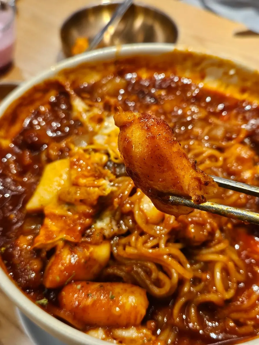 마요네즈에 찍은 불스지 한 점