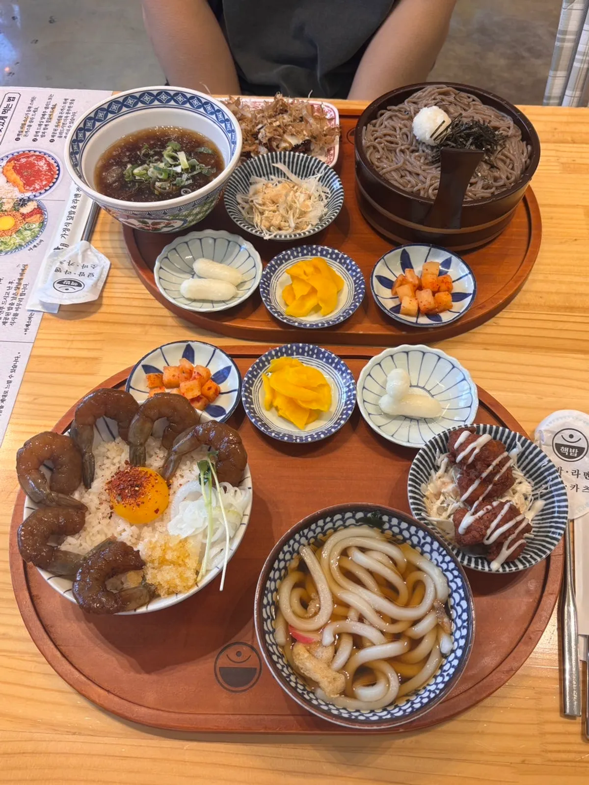 Table set with the shrimp soy sauce rice bowl set and jaru soba