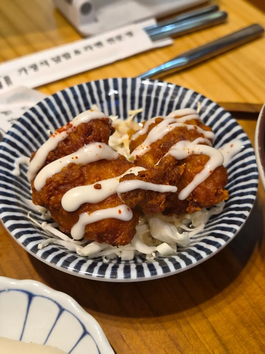 Chicken mayo rice bowl set table setting