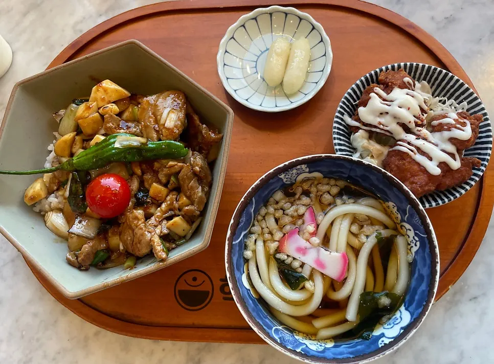 Full spread of the pork jowl rice bowl and pork rib seasoned rice bowl set