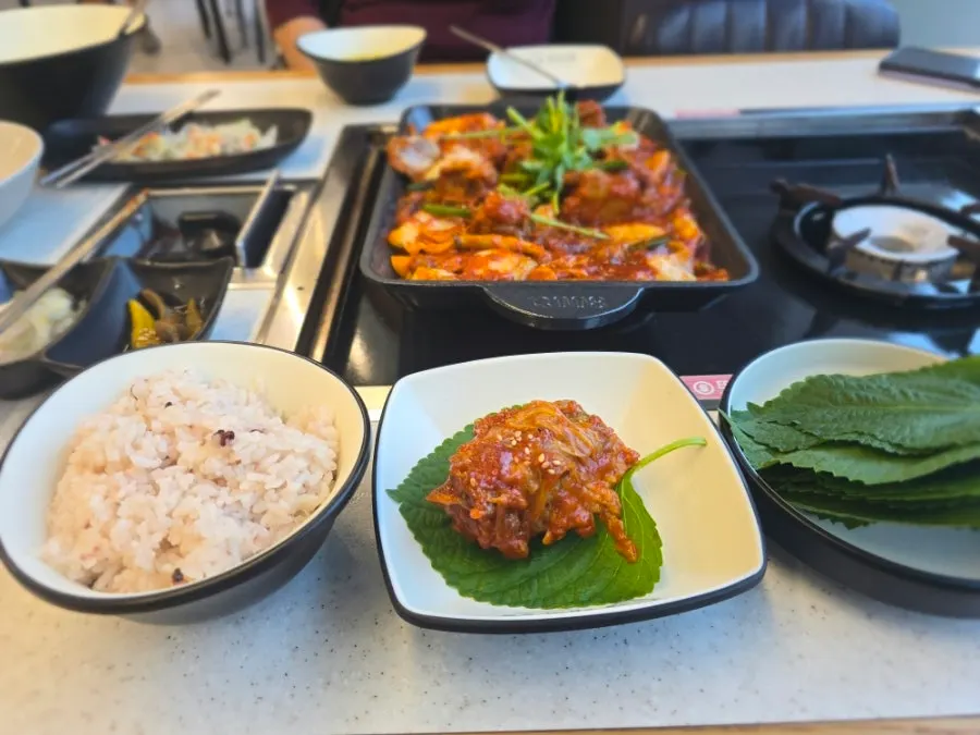 산곡동 한식 메뉴로 즐긴 매콤돼지갈비찜