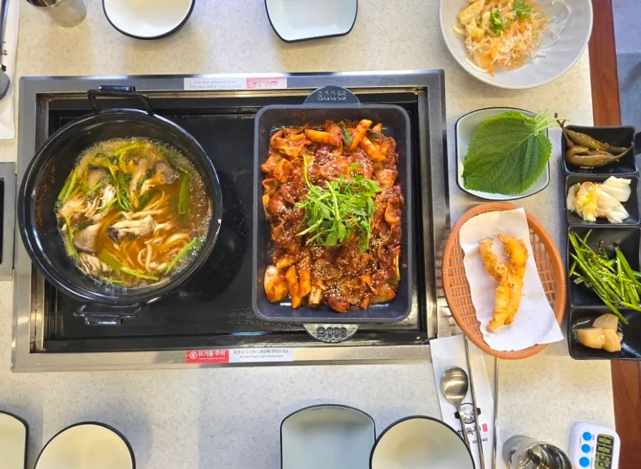 해목정 B세트 한상차림 전체