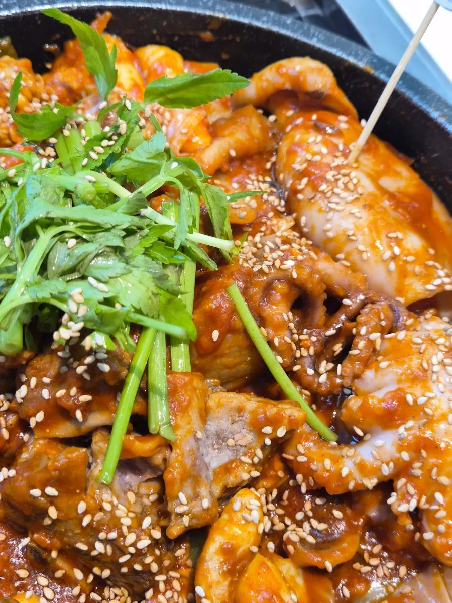 양이 넉넉한 해목정 해물갈비찜 클로즈업
