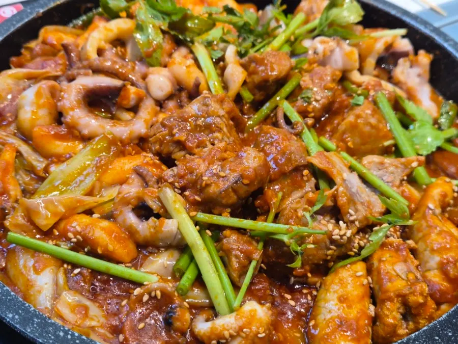 식사를 마친 해목정 석남점 테이블