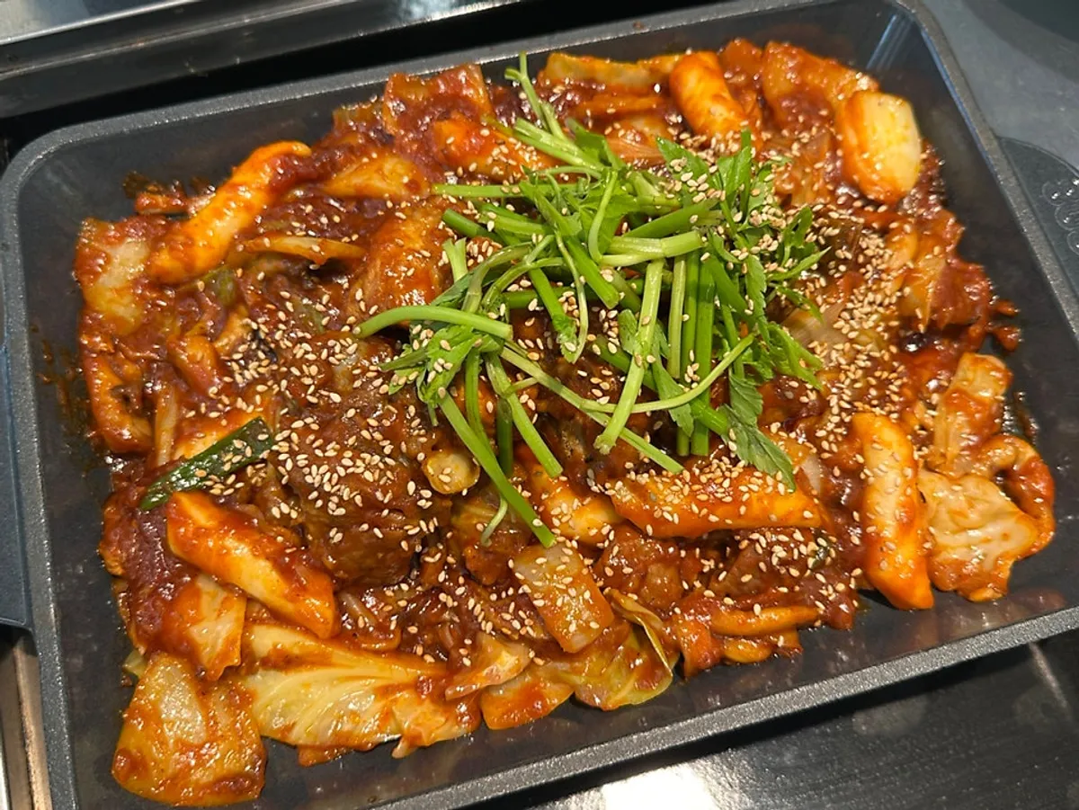 A whole pot of Haemokjeong Seoknam's signature spicy braised pork ribs