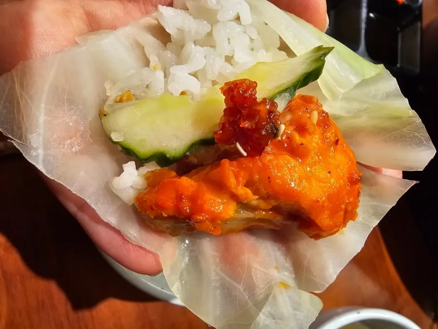 아구찜과 함께 차려진 테이블 전체