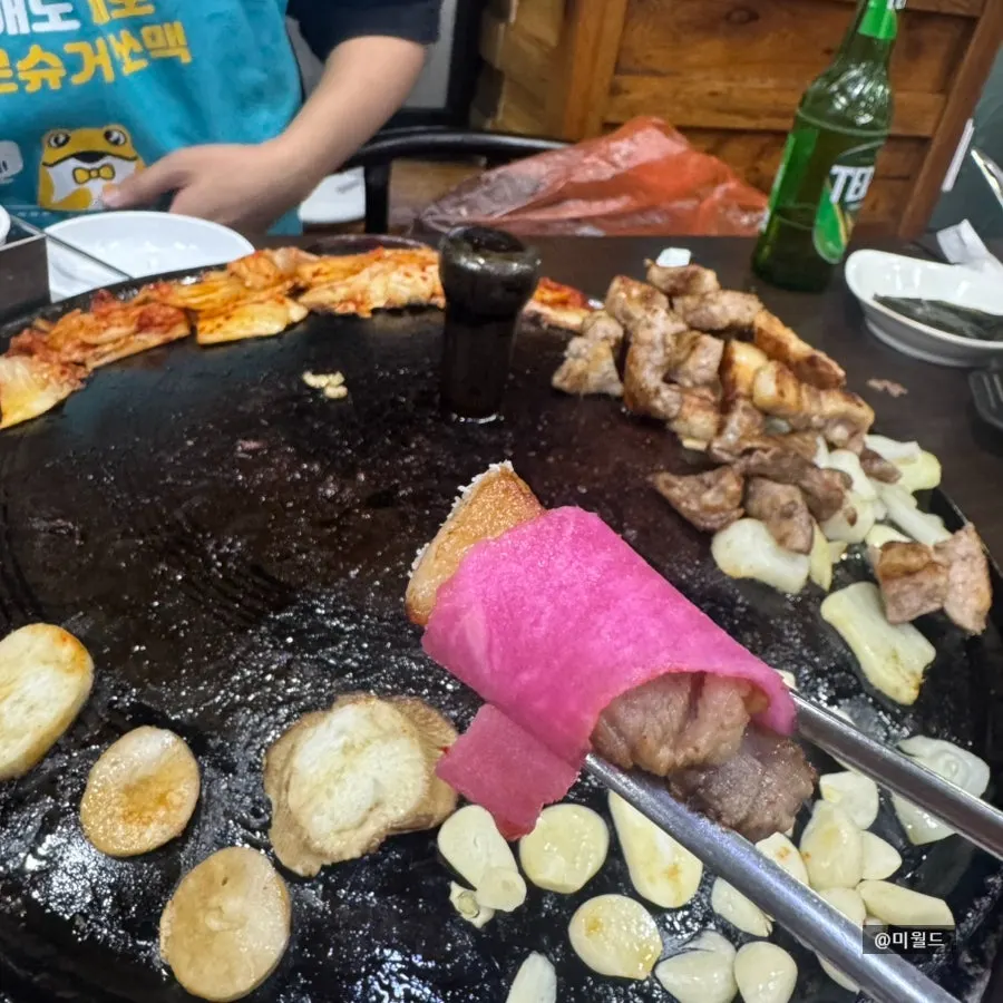 A well-grilled piece of skirt meat