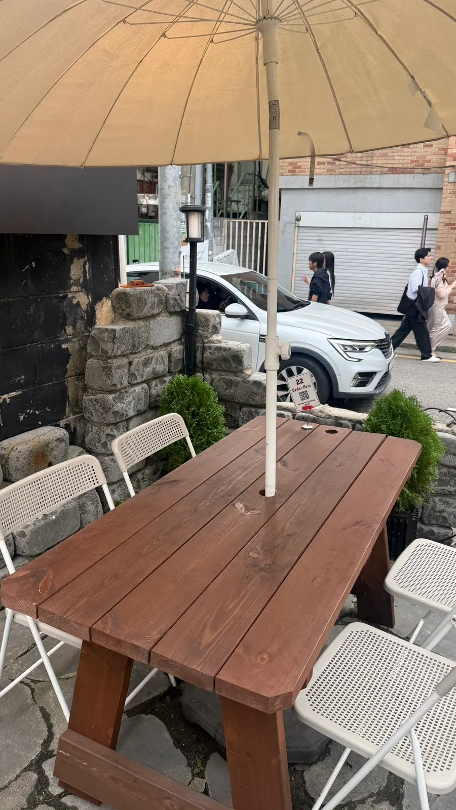 쿠어드꾸뜨 매장 내부 좌석 분위기