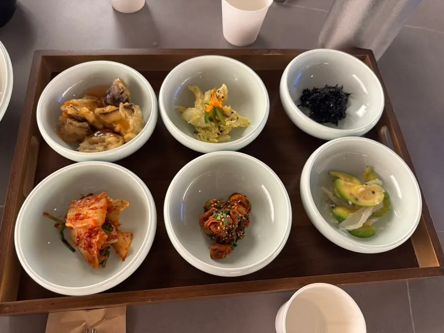 Table being set after ordering