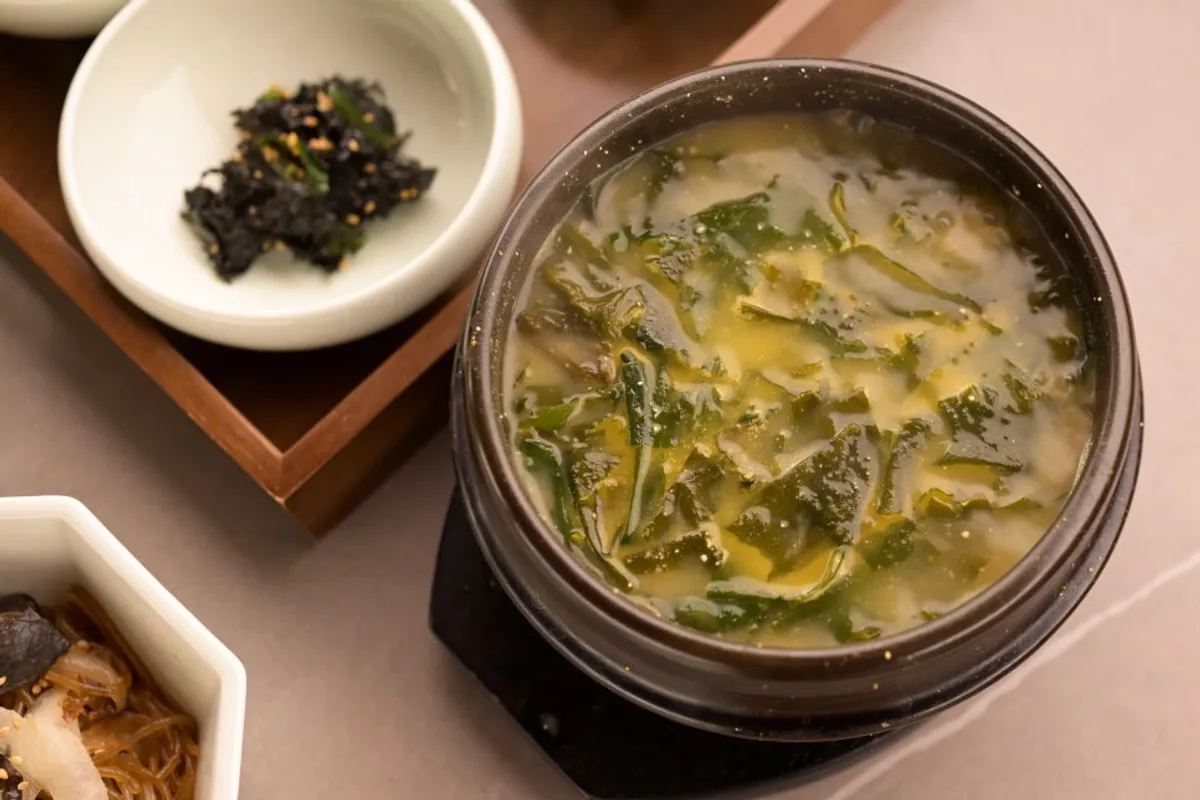 해논미역 일산직영점 미역국 정찬 한상