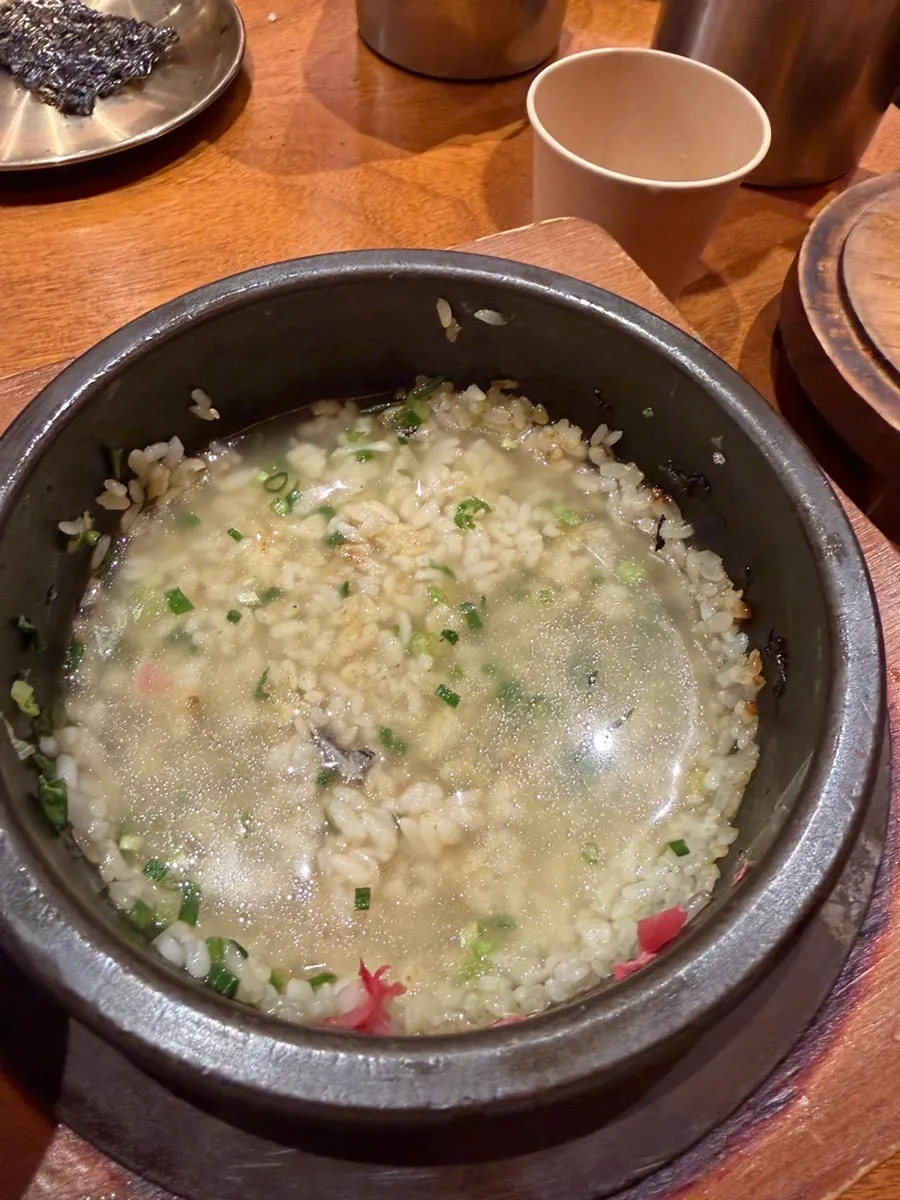 Nurungji (scorched rice) eaten with water poured over it