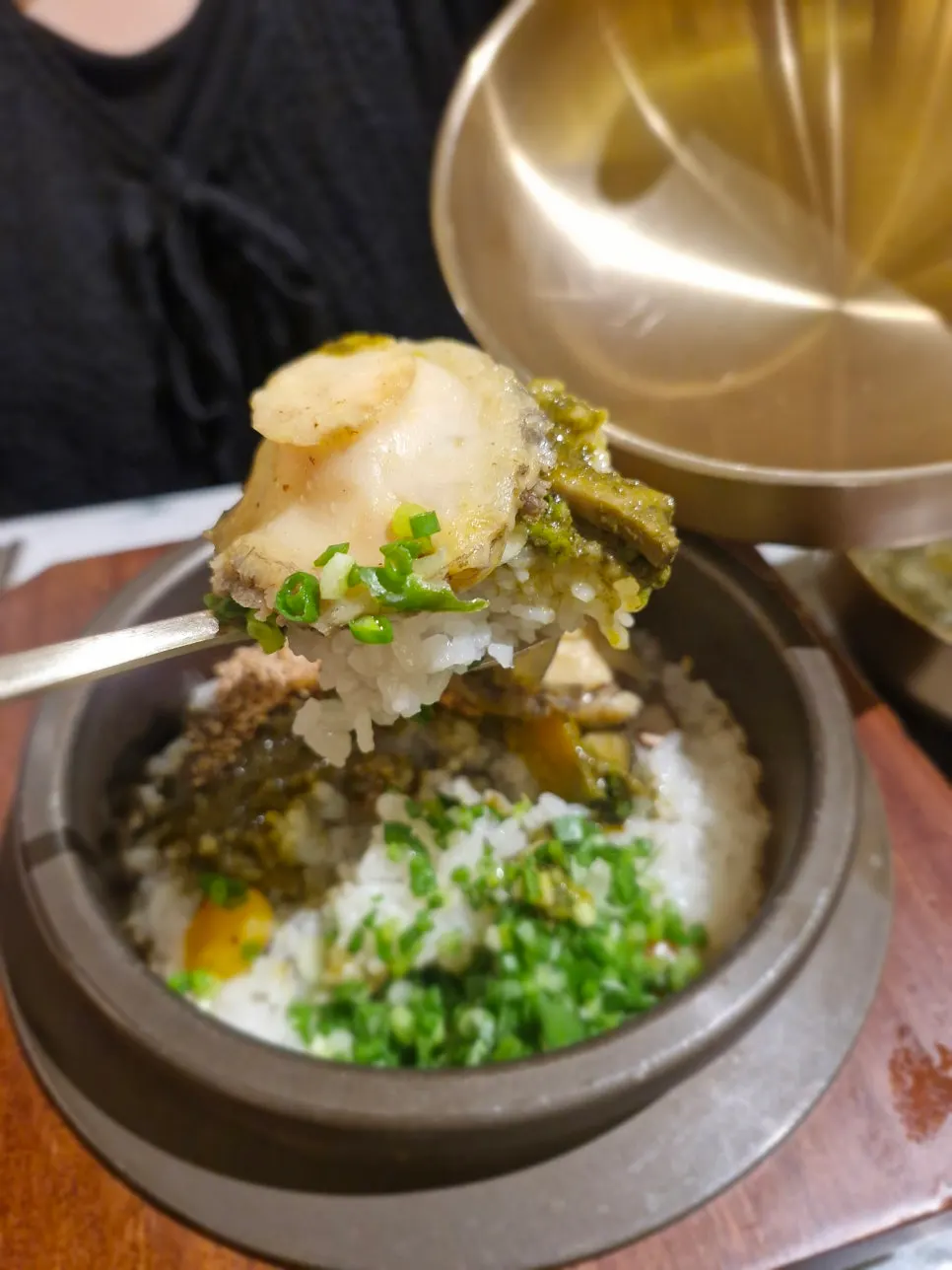 리뷰 이벤트로 받은 버터구이 전복 2pcs