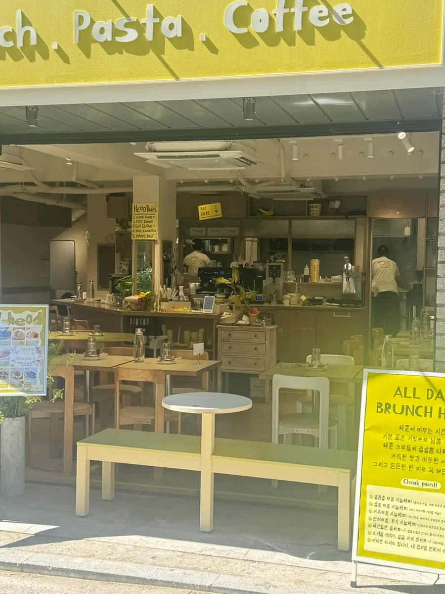Restaurant space featuring the HEOD brand introduction