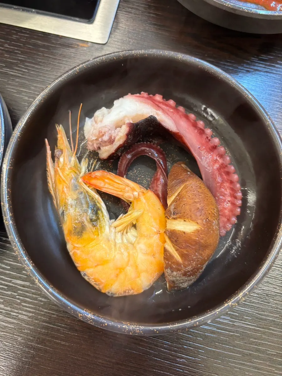 식사를 마친 해신탕 냄비
