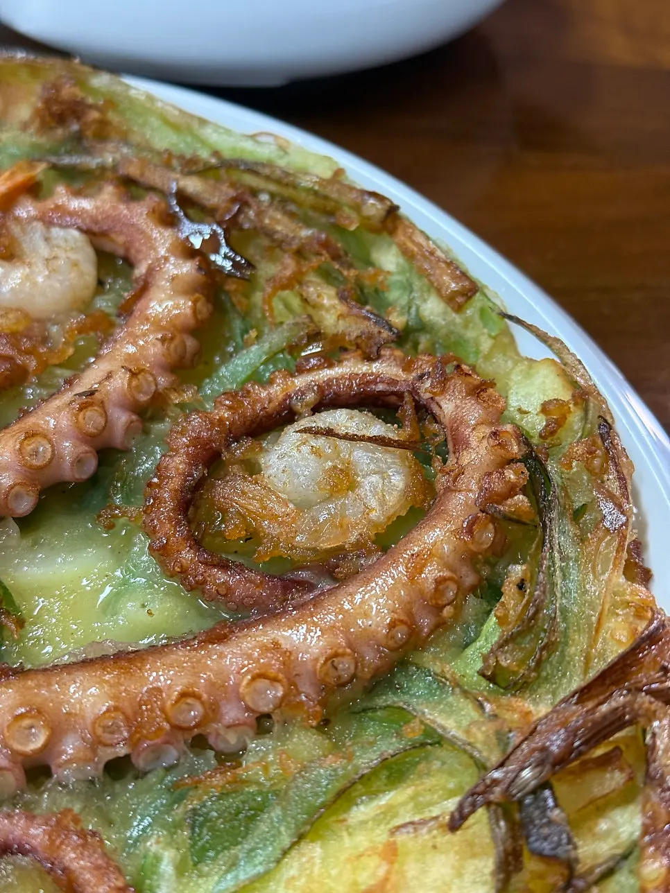 낙지 한 마리가 통째로 올라간 해상궁 낙지파전