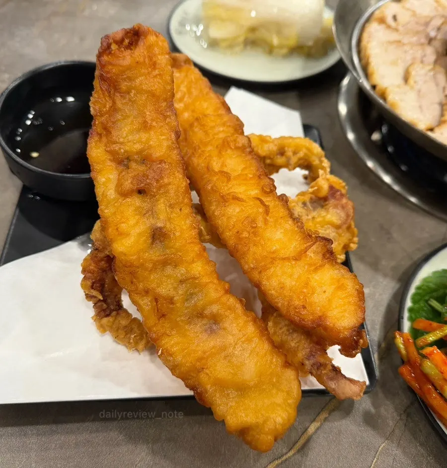 Fried squid served long and in big pieces