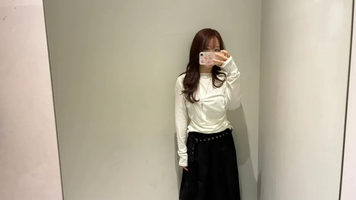 드라이 마친 뒤 센텀 쇼핑 나선 모습