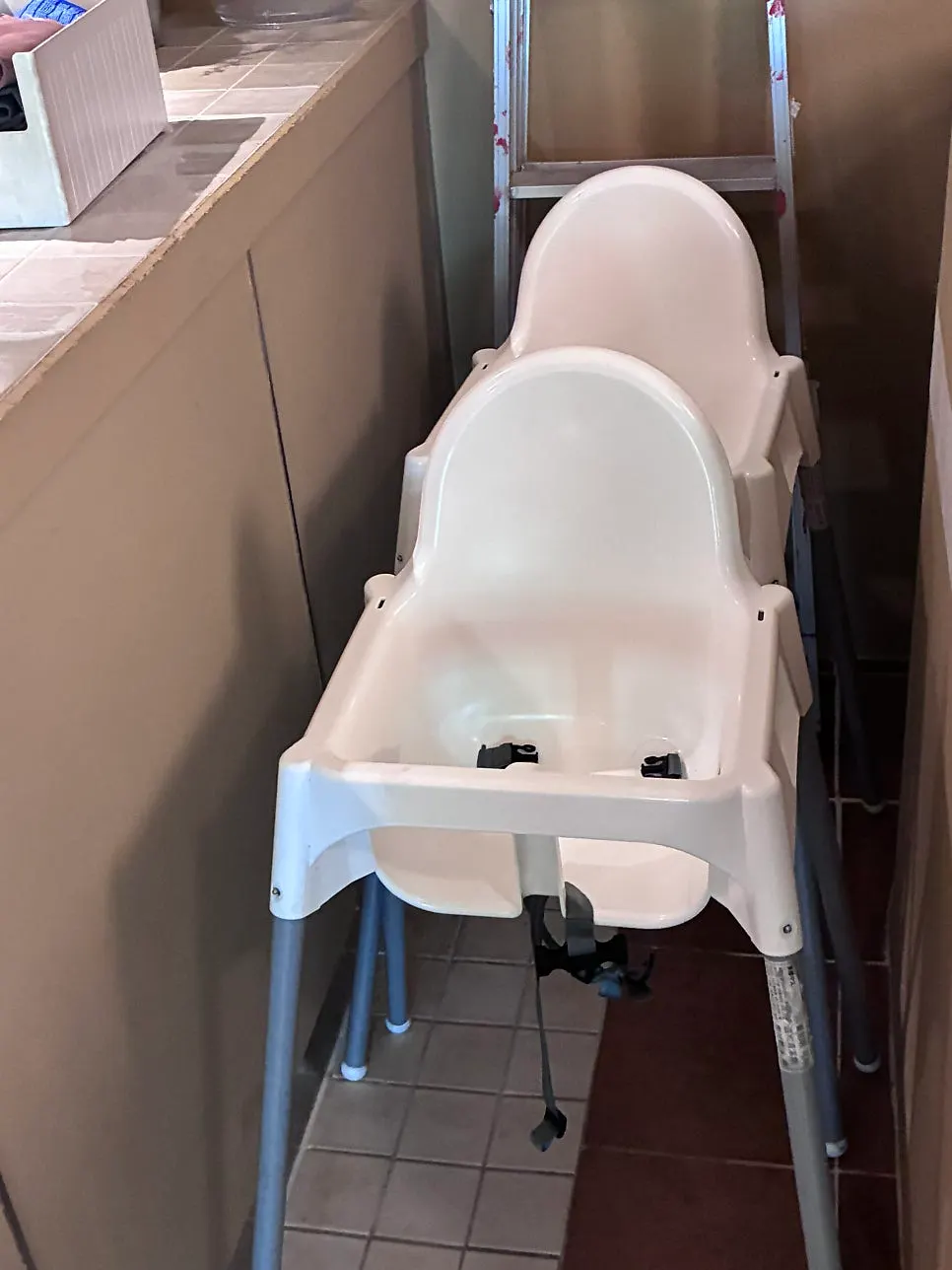 Corner with baby spoons, forks and cups